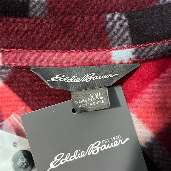 ✨Eddie Bauer✨ NWT Plus Size Quest Plaid Flannel Shirt Size XXL/2XL Red Black - Picture 4 of 12
